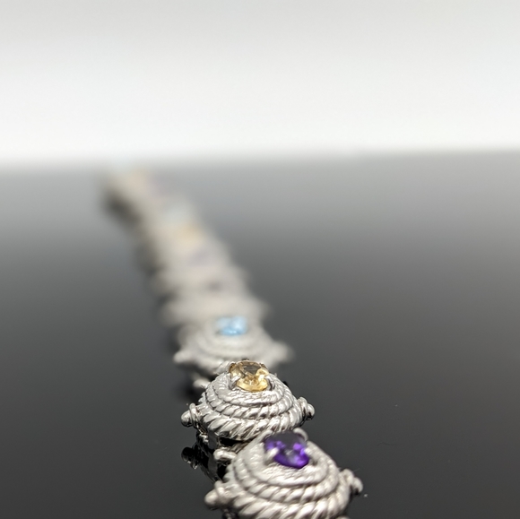 One Plated 5.75cts Multistone Rhodium Bracelet 8.1 in. (3) Violet Amethyst stone - Picture 11 of 15